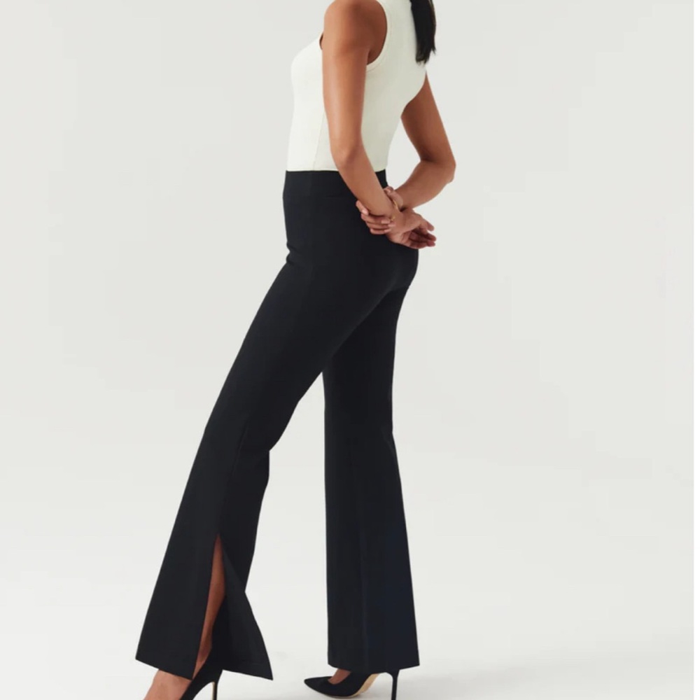 SPANX NWT The Perfect Pant, Split Hem Wide Leg